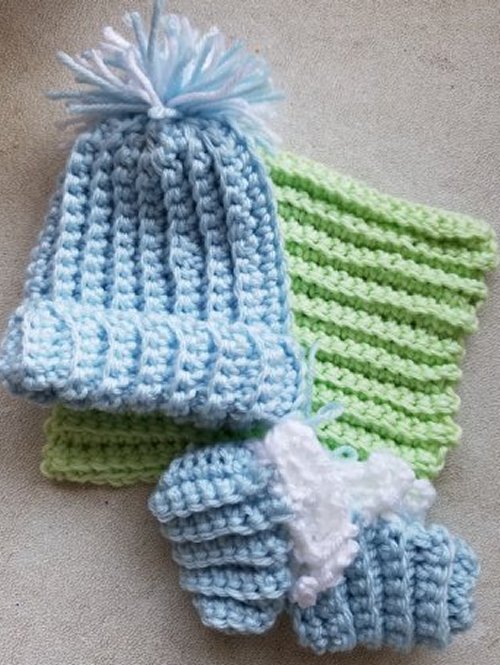 easy to single crochet baby items